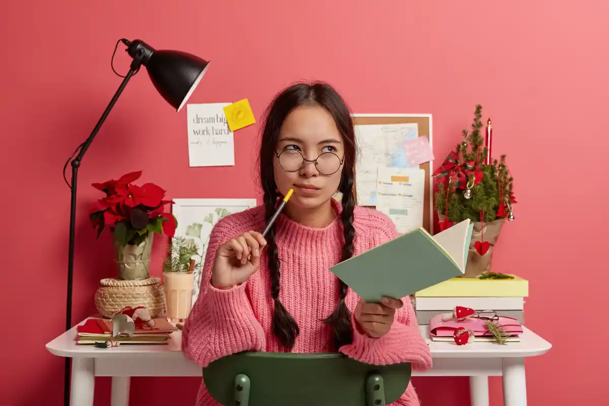 creative routine everyday real person workspace