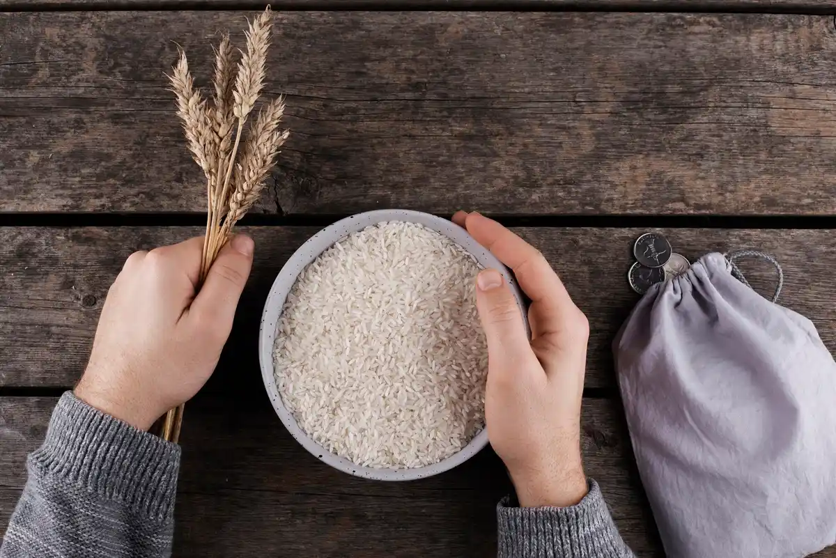rice water skin care home ritual natural beauty Czech style