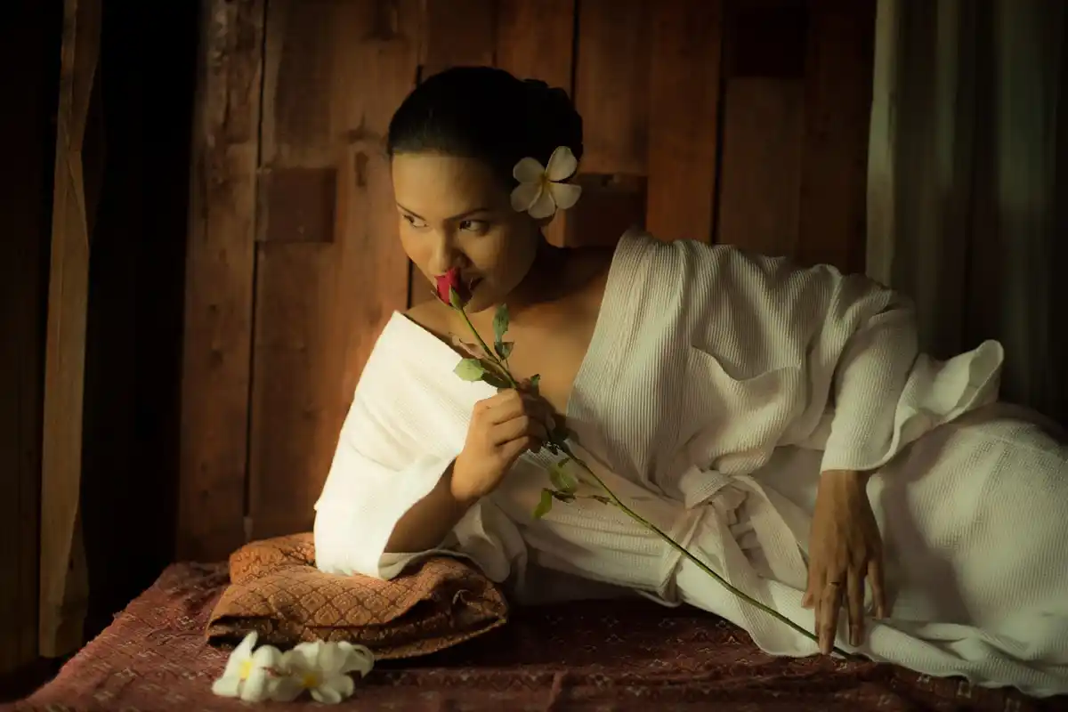 traditional asian beauty ritual rice water woman