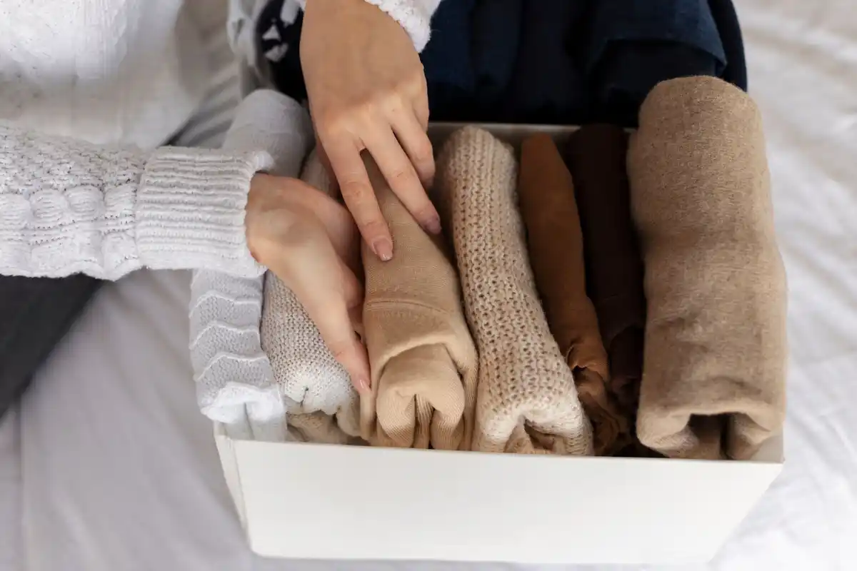 old socks cleaning household