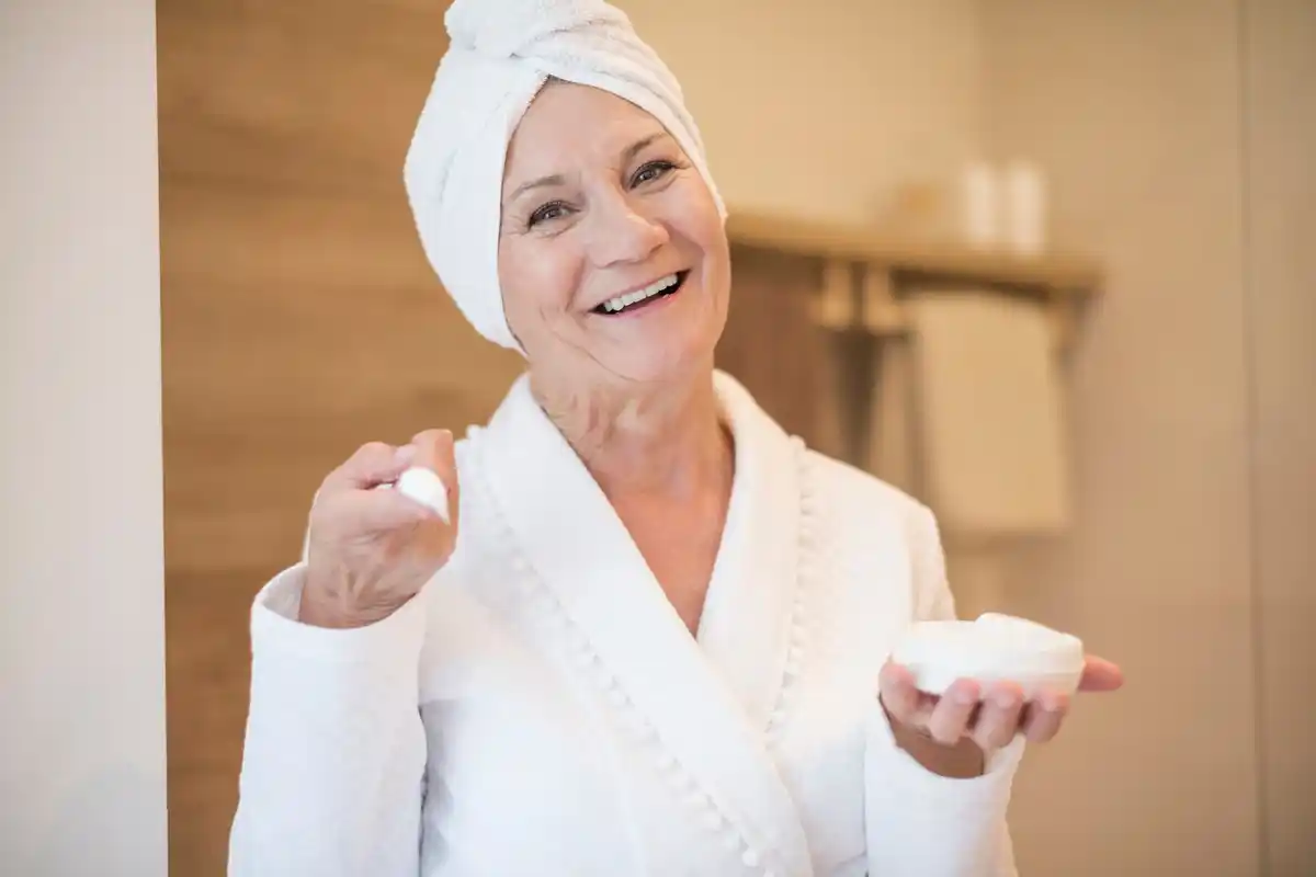 mature woman Czech beauty skincare real home routine