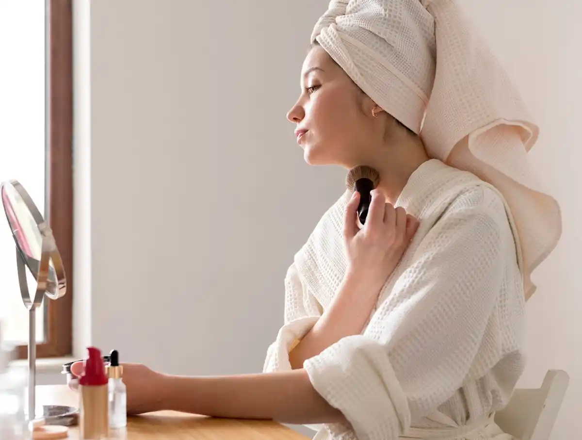 korean spoon skincare trend woman bathroom