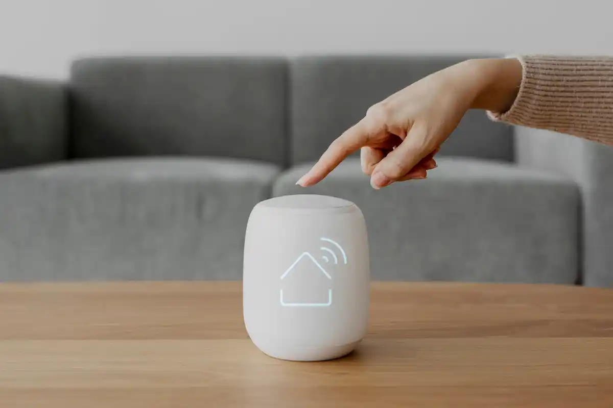 old Wi-Fi router repurposed at home czech apartment