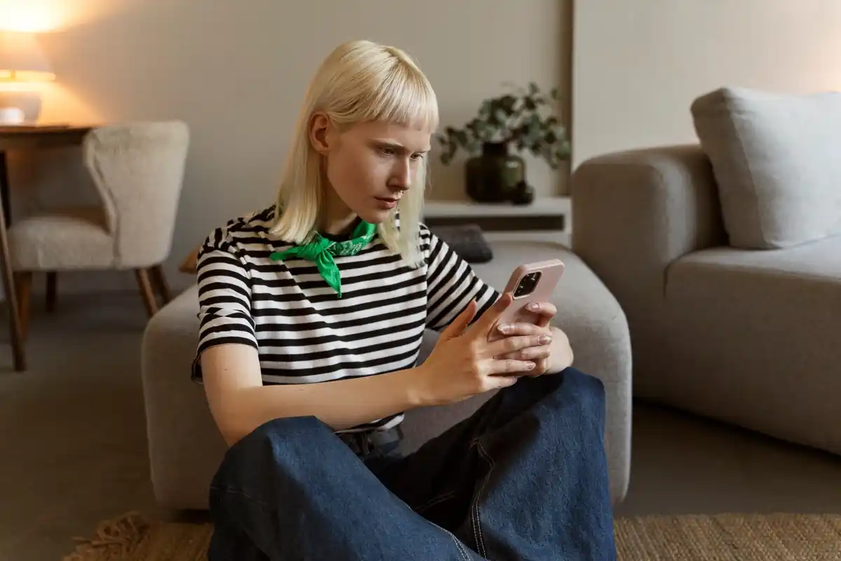 Málo kdo ví: tato skrytá funkция ve WhatsApp může zachránit vaše data