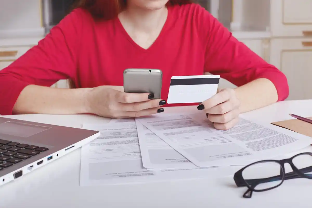 scanned Czech receipt on smartphone in home office