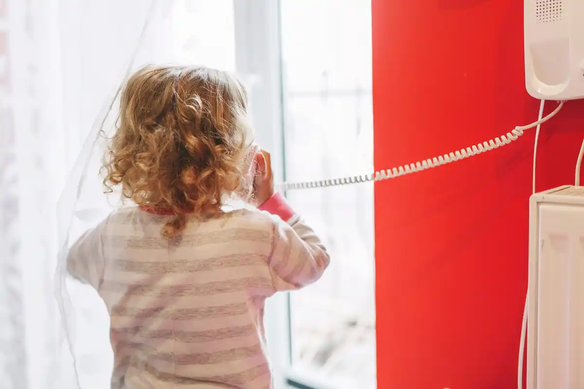 drying painting with dehumidifier modern home