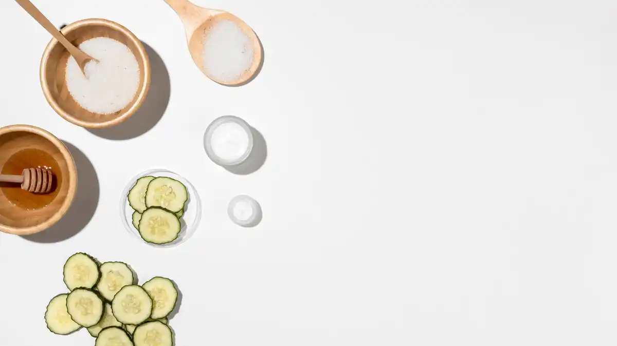 homemade natural face mask ingredients Czech style