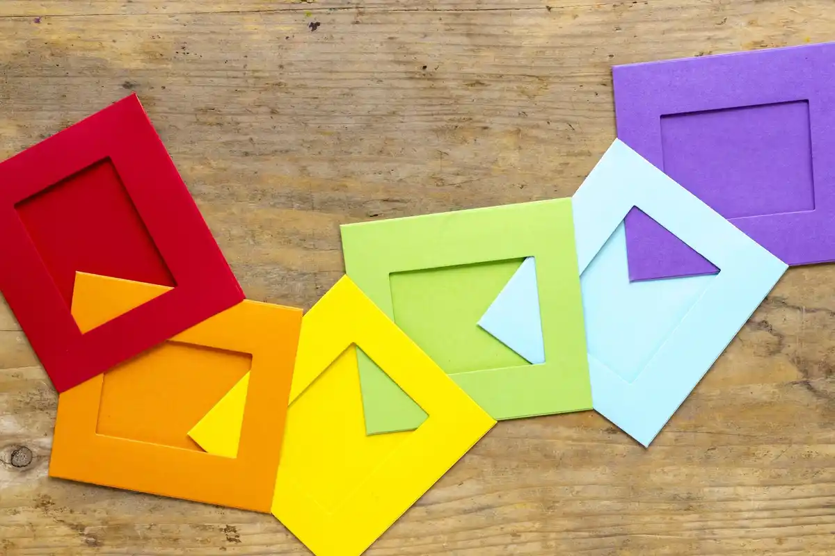 colorful sticky notes home organization Czech flat