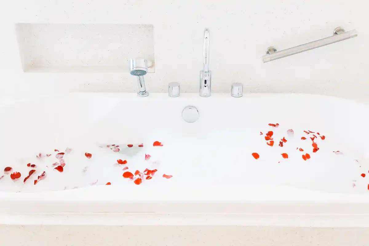 close up bathtub drying water spots czech