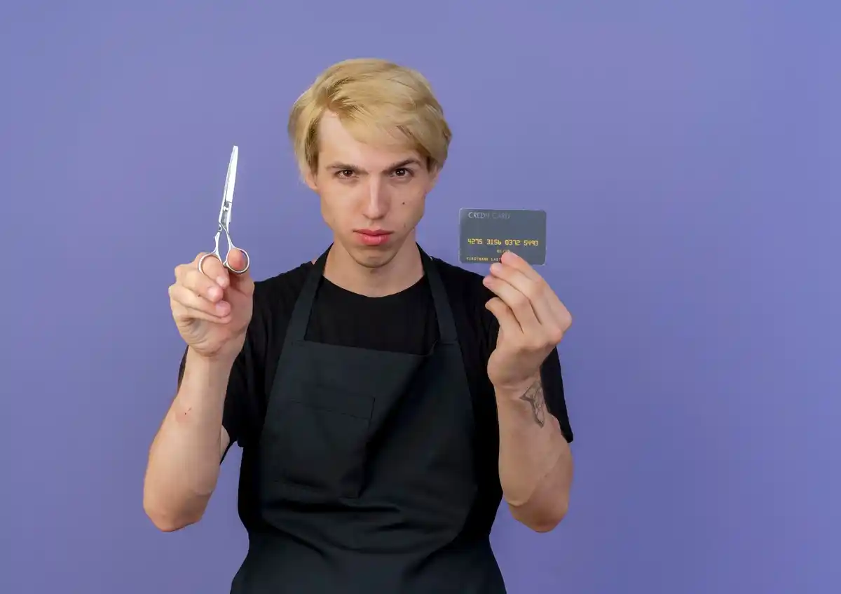 hidden bank card savings Czech