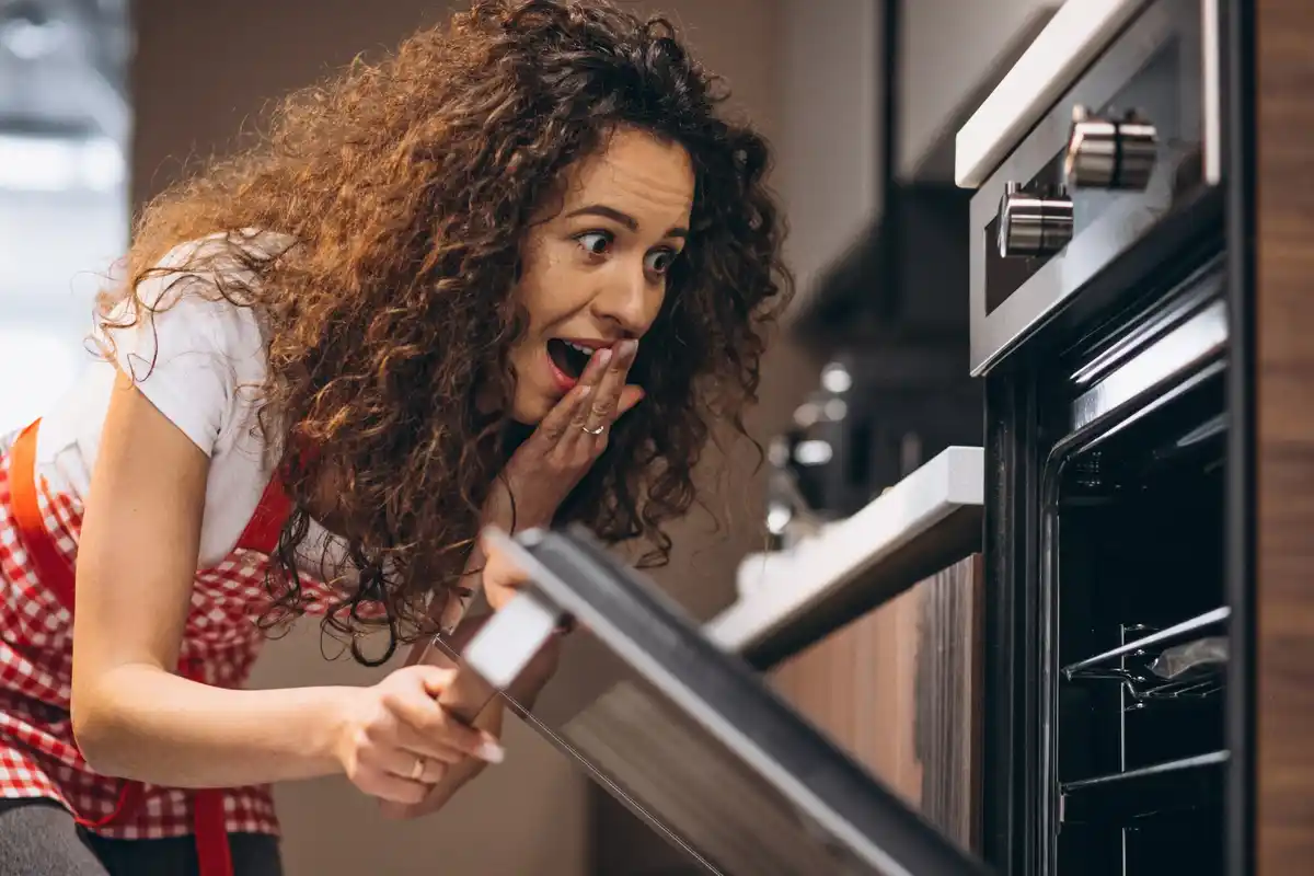 microwave mistake Czech home