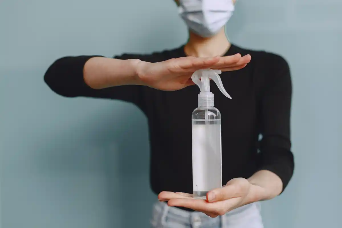 czech hotel cleaning recycled bottle spray