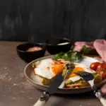 boiled egg cracked shell kitchen Czech