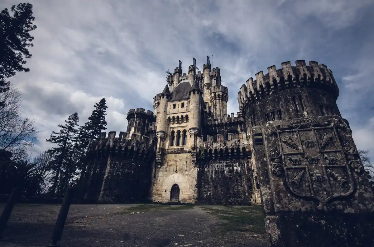 czech abandoned castle mysterious selfie