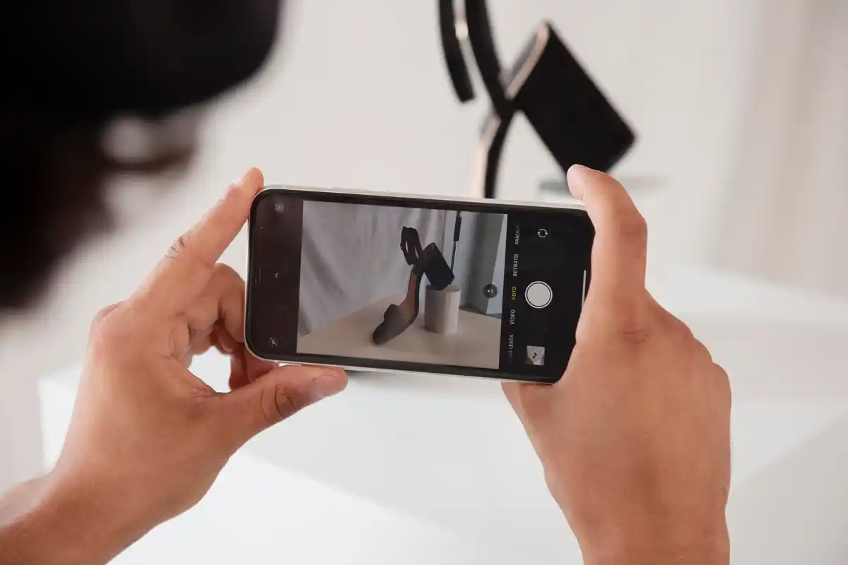 diy filming with mobile macro lens home czech