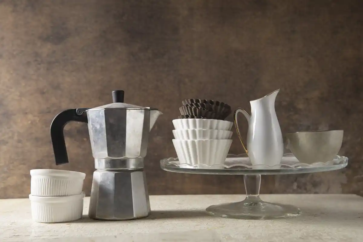 coffee grounds home use Czech kitchen reuse