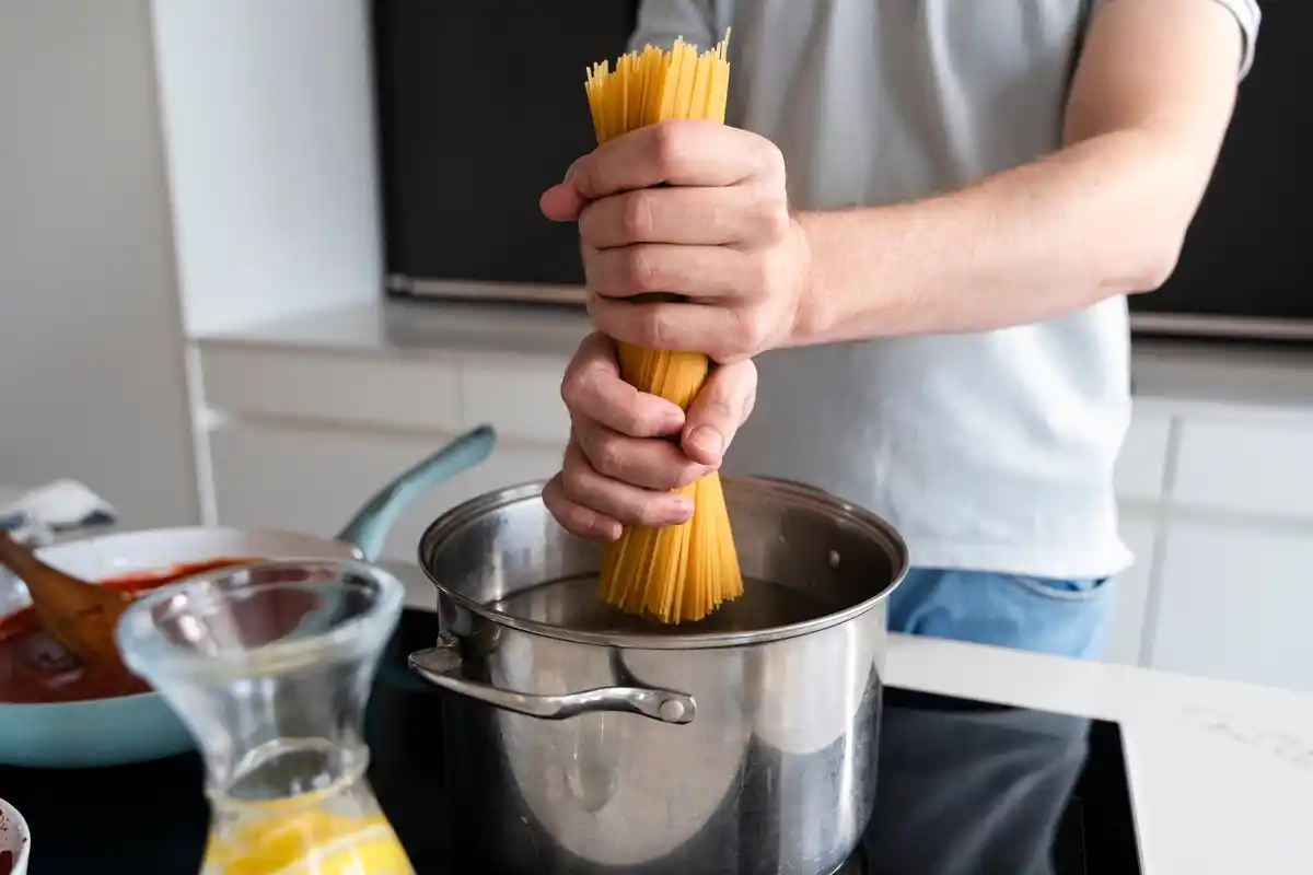 italian pasta boiling kitchen authentic