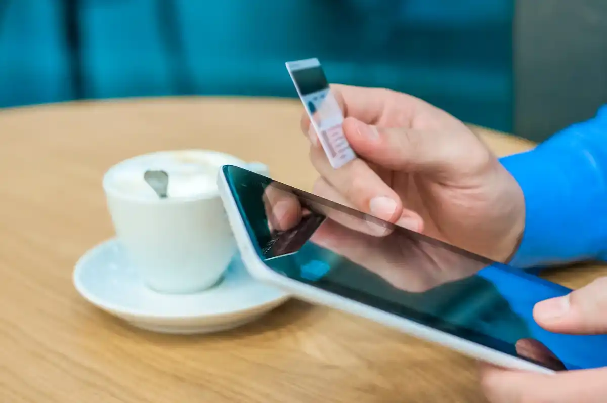 budgeting mobile app with Czech interface