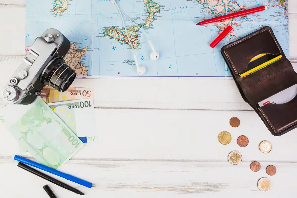 saving money on vacation europe