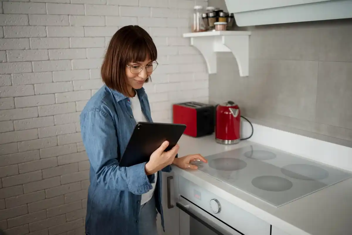 czech kitchen unplug appliances save money