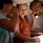family unplugging electronics night energy saving czech