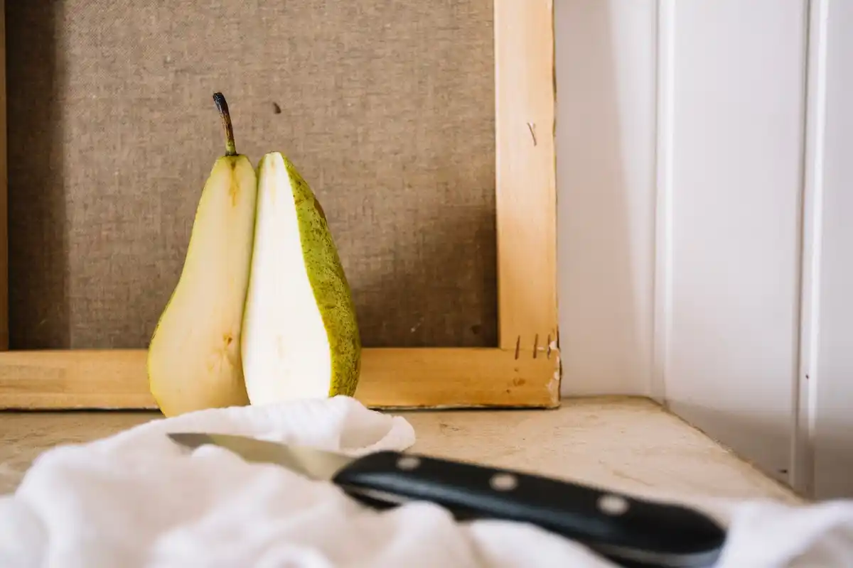 kitchen knives magnetic rack Czech kitchen