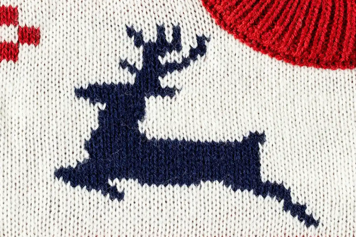 old sweater upcycling creative art czech republic