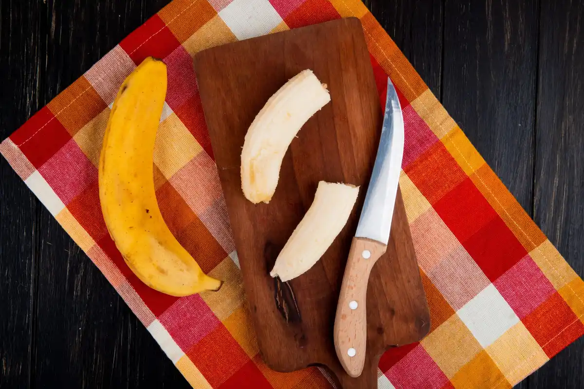 banana peel uses home Czech