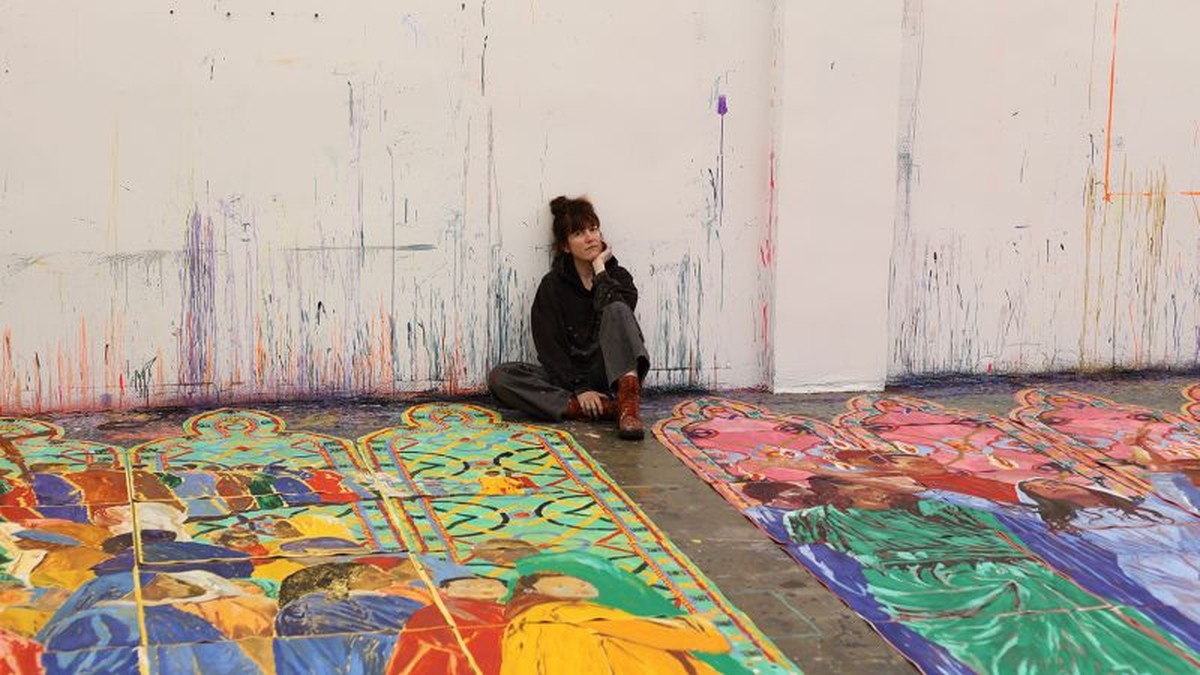 Otevírá se nová kapitola v historii katedrály Notre Dame: Skleněné okna od Claire Tabouret na výstavě v Paříži