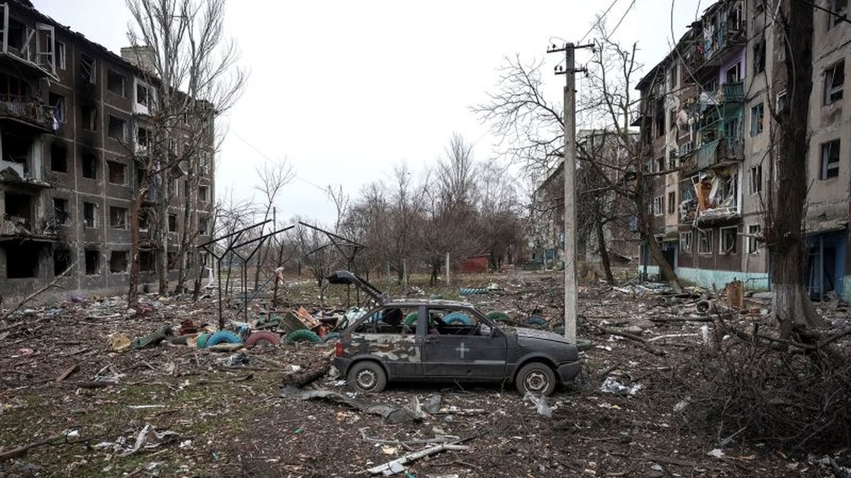 Vývoj událostí kolem finanční podpory Ukrajině a mezinárodních jednání